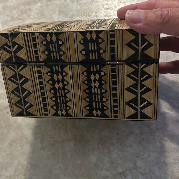 Matchstick Jewelry Box - Picture 6 of 7